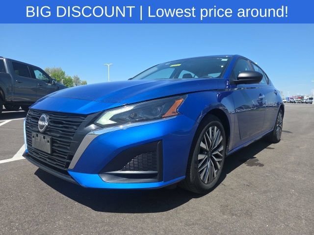 Used 2025 Nissan Altima 2.5 SV FWD video 2