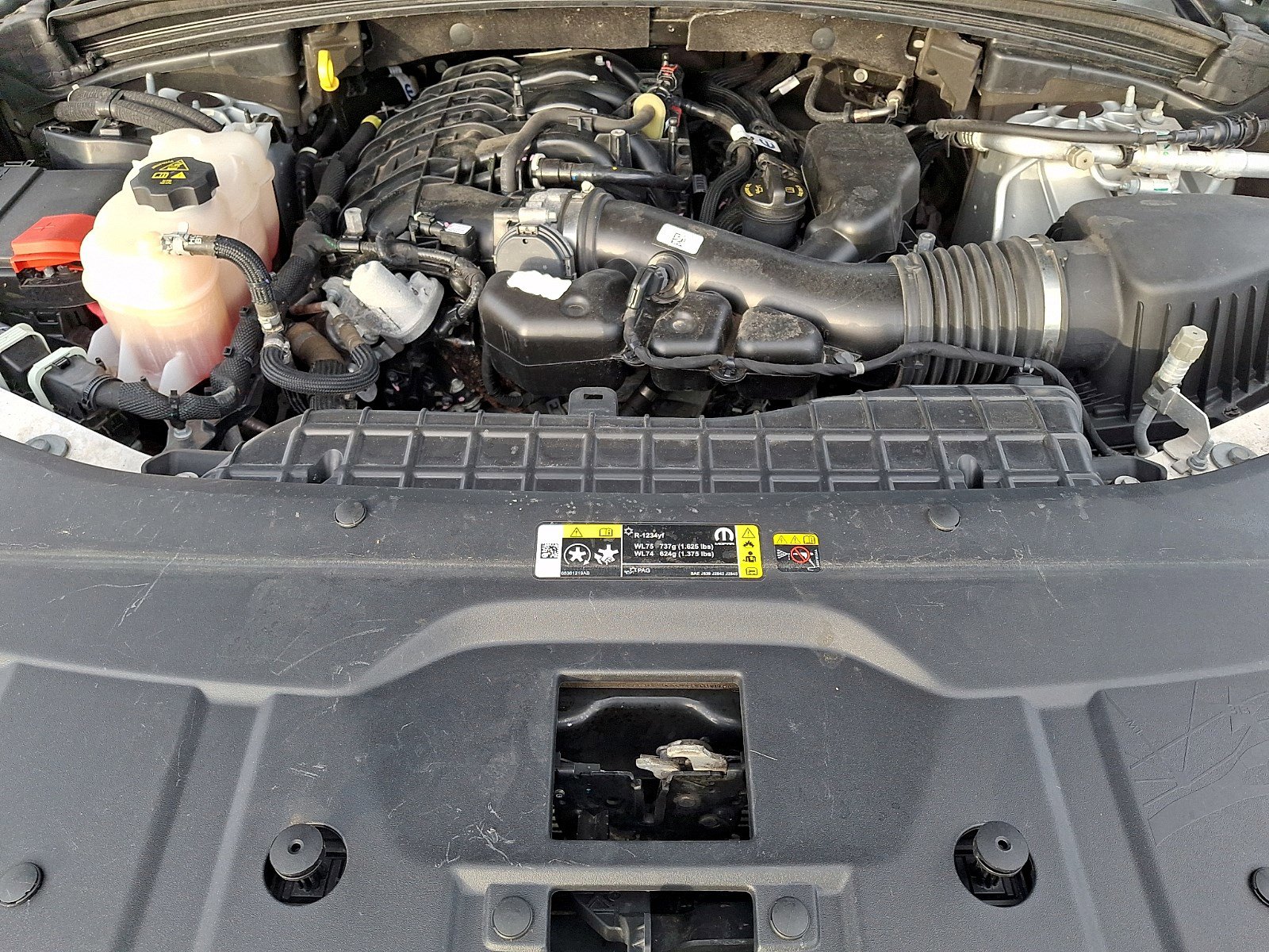 Used 2023 Jeep Grand Cherokee L Laredo image 27