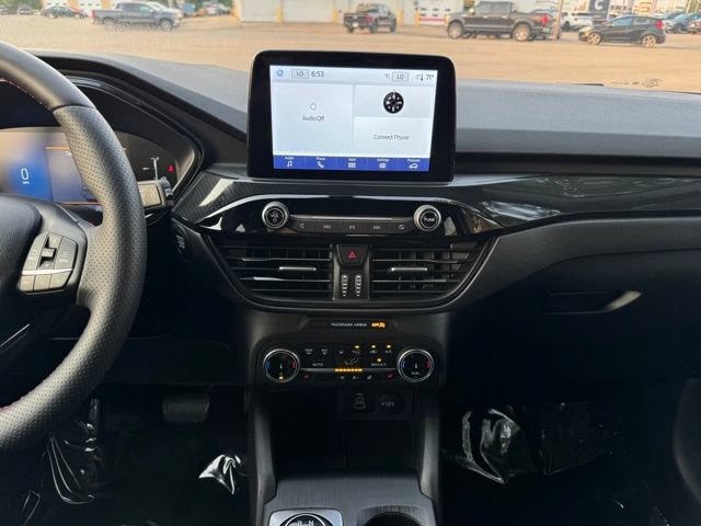 Certified 2025 Ford Escape ST-Line Select AWD/4WD image 2