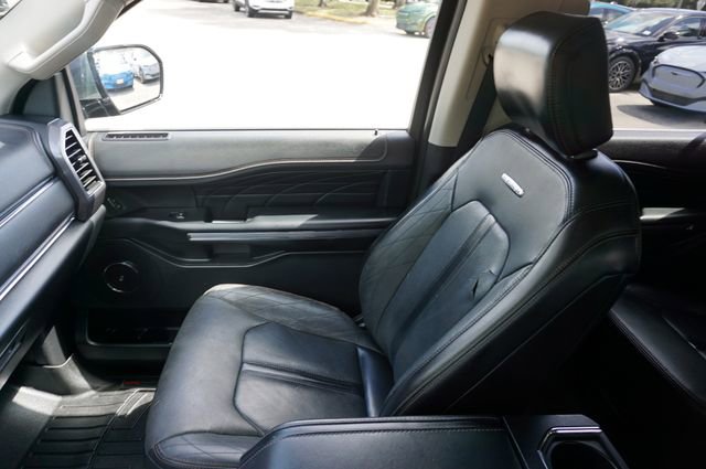 Certified 2019 Ford Expedition Max Platinum RWD image 35