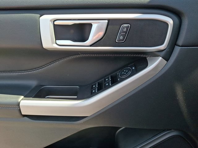 Certified 2023 Ford Explorer XLT w/ Equipment Group 202A AWD/4WD image 13