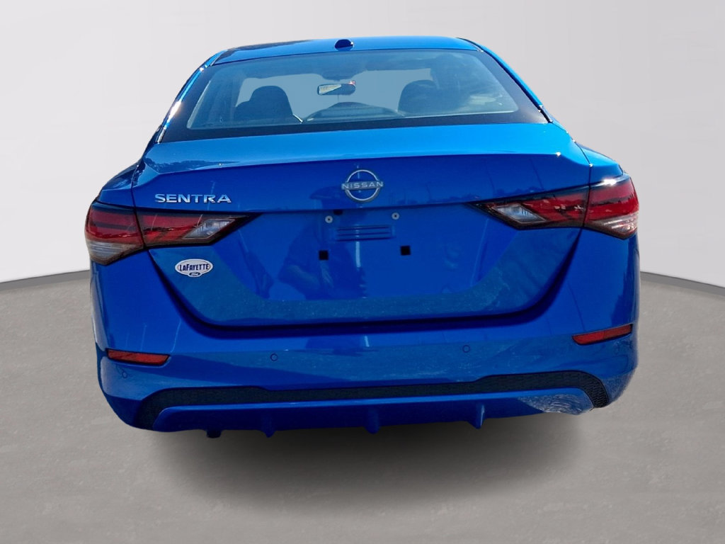 Used 2025 Nissan Sentra SV FWD image 5
