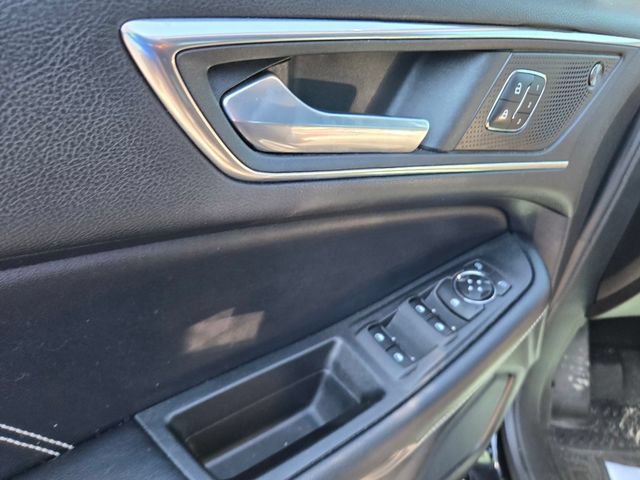 Certified 2022 Ford Edge ST w/ Equipment Group 401A AWD/4WD image 31