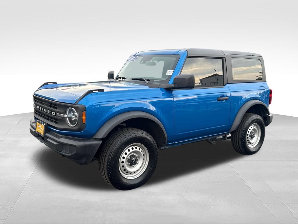 Certified 2023 Ford Bronco 2-Door AWD/4WD image 4