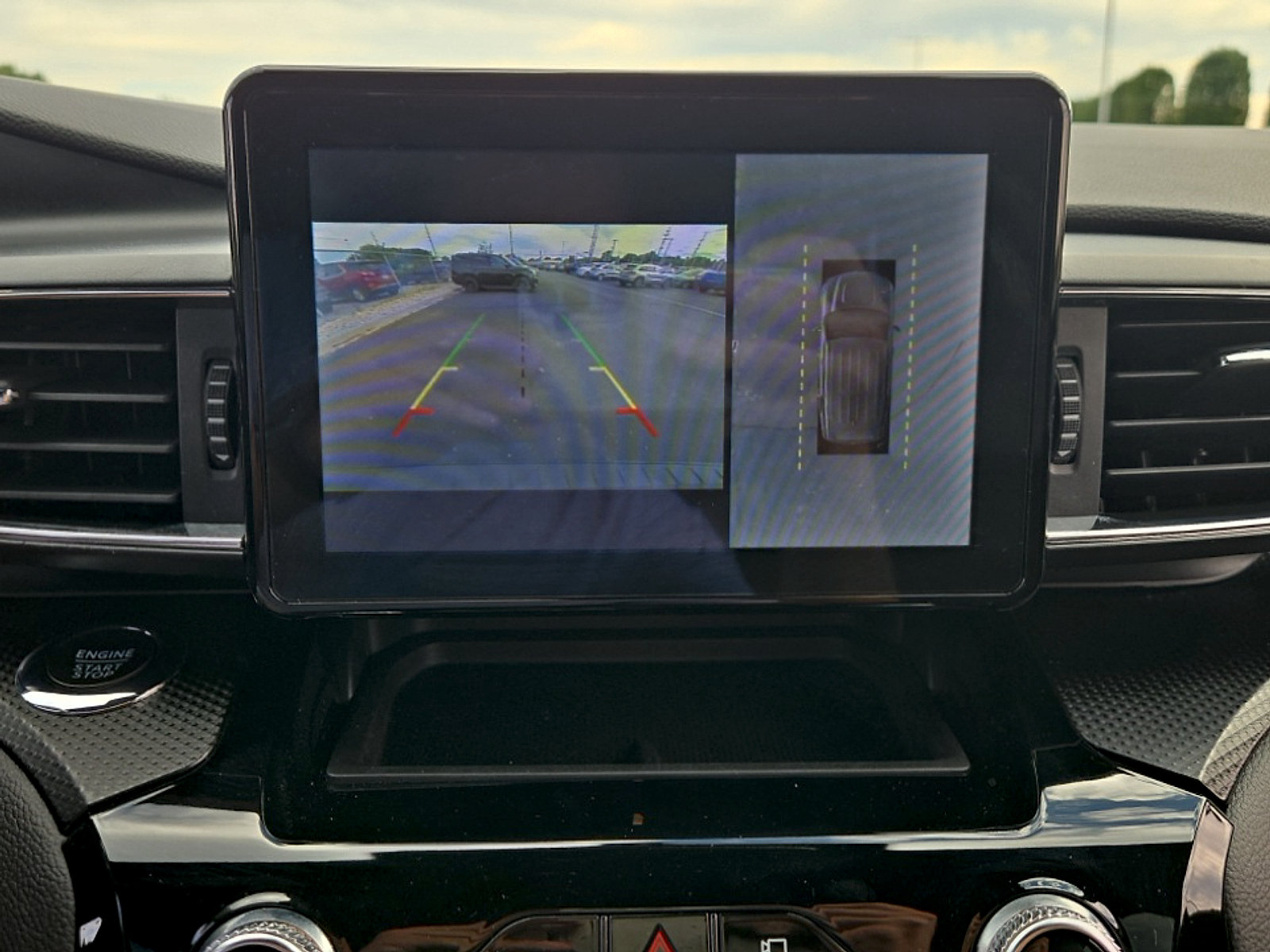 Certified 2023 Ford Explorer ST-Line AWD/4WD image 18
