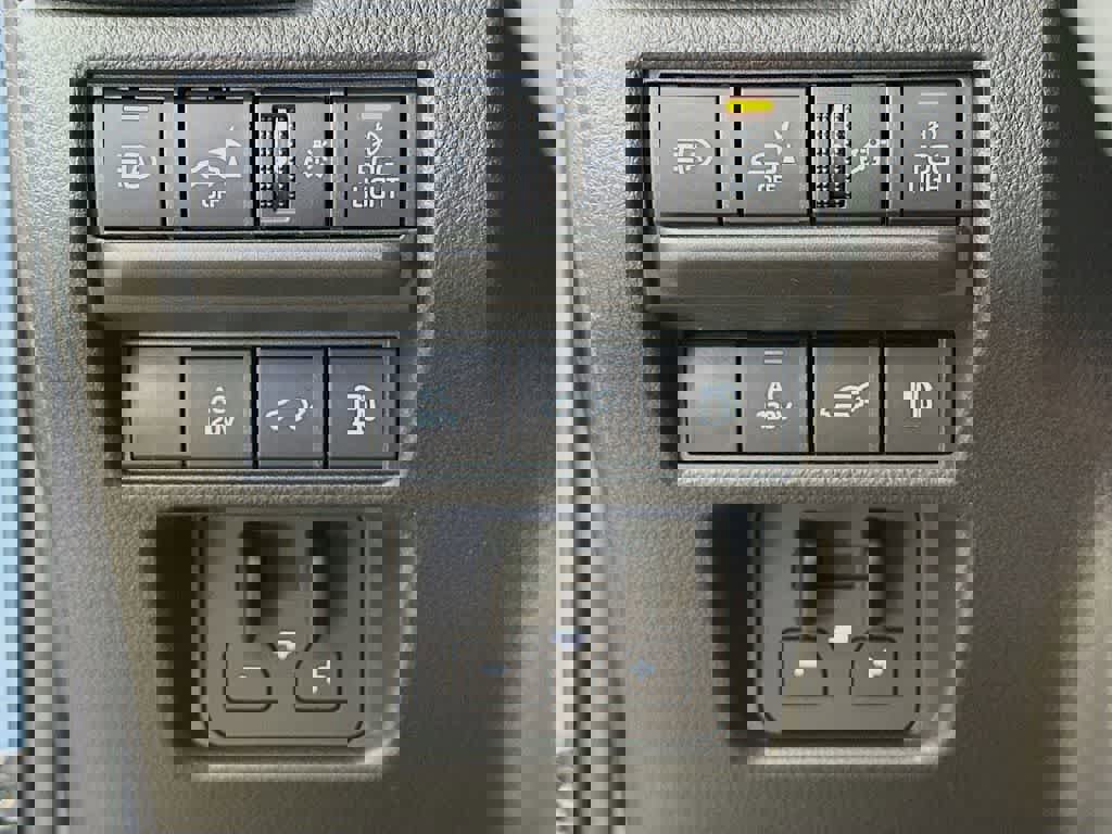 Used 2025 Toyota Land Cruiser w/ Premium Package image 27