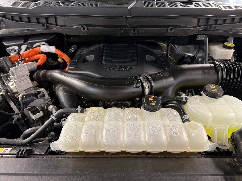 Certified 2022 Ford F150 Platinum w/ Equipment Group 701A High image 46