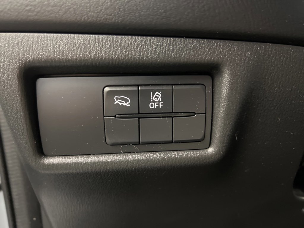 Used 2021 MAZDA CX-5 Touring image 23