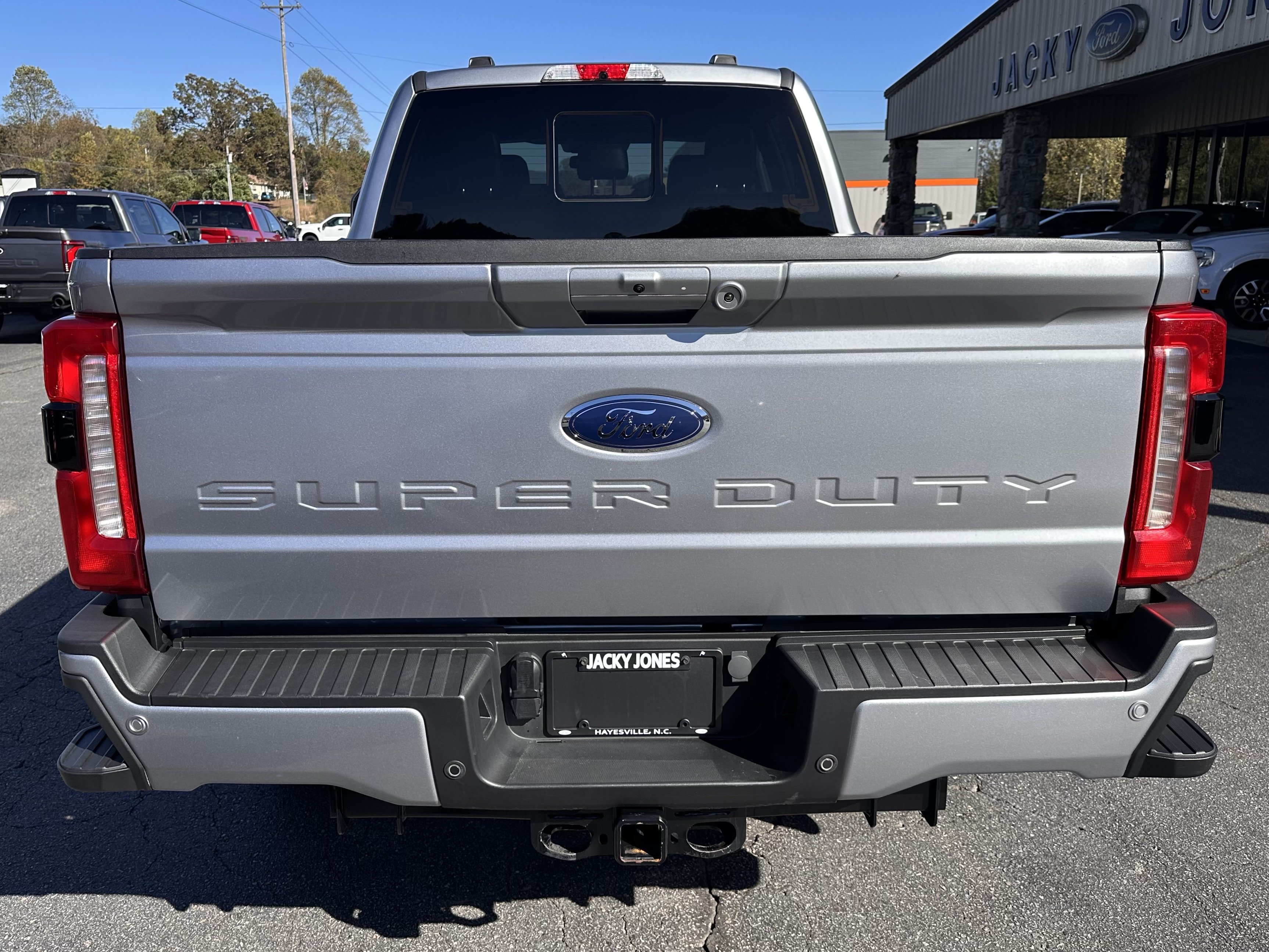 Certified 2023 Ford F250 Lariat w/ Lariat Ultimate Package AWD/4WD image 7