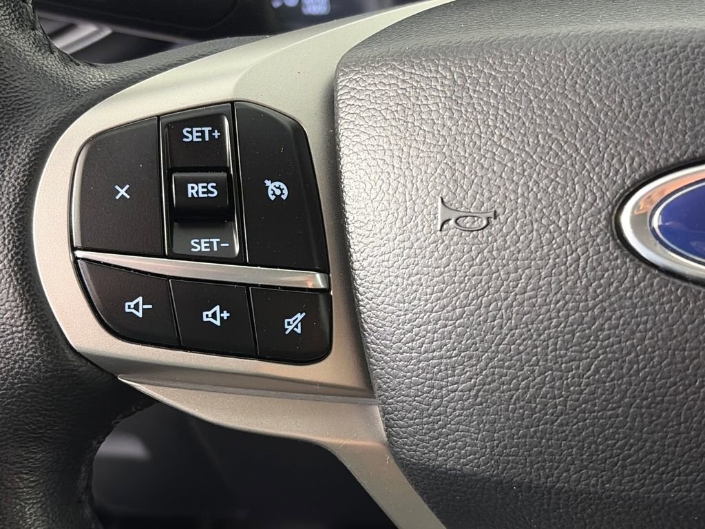 Certified 2023 Ford Explorer XLT AWD/4WD image 17