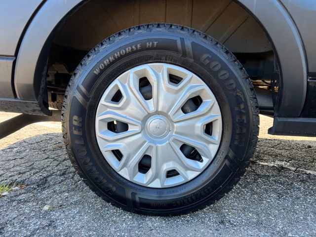 Certified 2025 Ford Transit 350 XLT RWD image 14