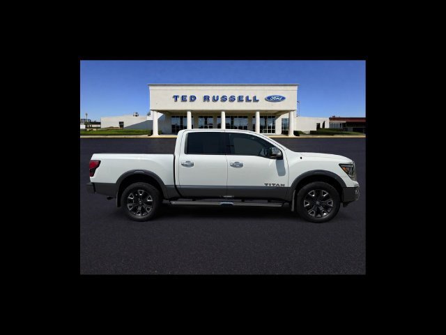 Used 2021 Nissan Titan Platinum Reserve w/ Moonroof Package AWD/4WD image 5