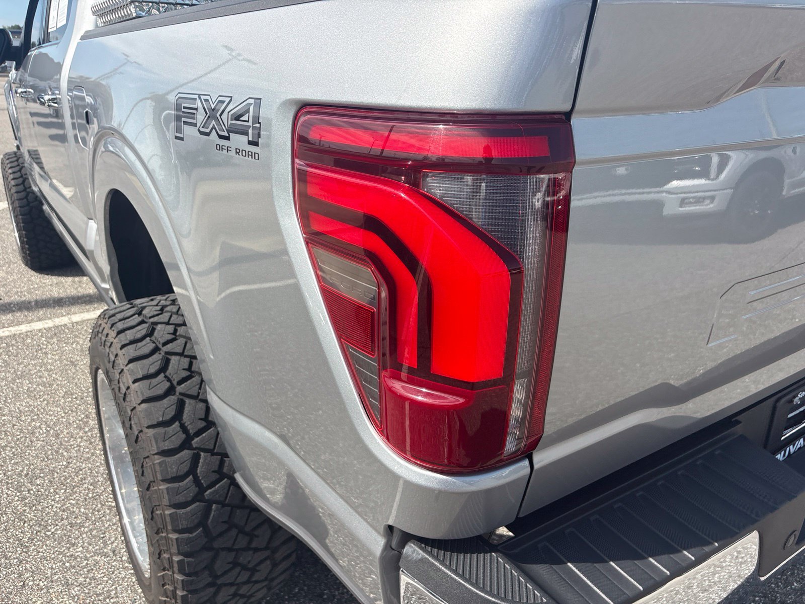 Certified 2025 Ford F150 Lariat w/ Equipment Group 501A Mid AWD/4WD image 13