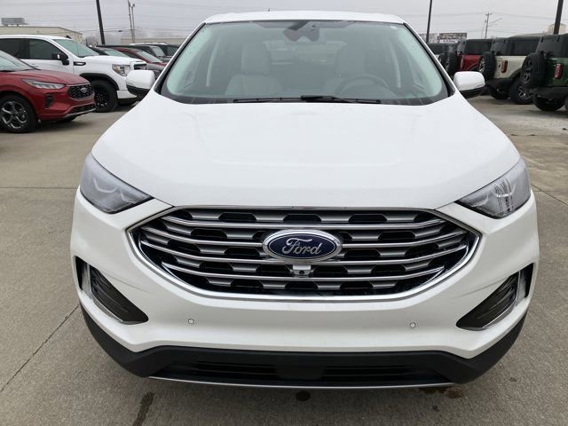 Certified 2024 Ford Edge Titanium w/ Equipment Group 301A image 10