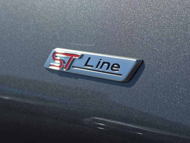 Certified 2023 Ford Explorer ST-Line w/ Class IV Trailer Tow Package image 8