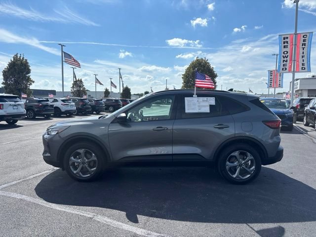 Certified 2026 Ford Escape ST-Line AWD/4WD image 10