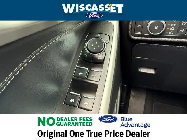 Certified 2022 Ford Explorer XLT w/ Equipment Group 202A image 25