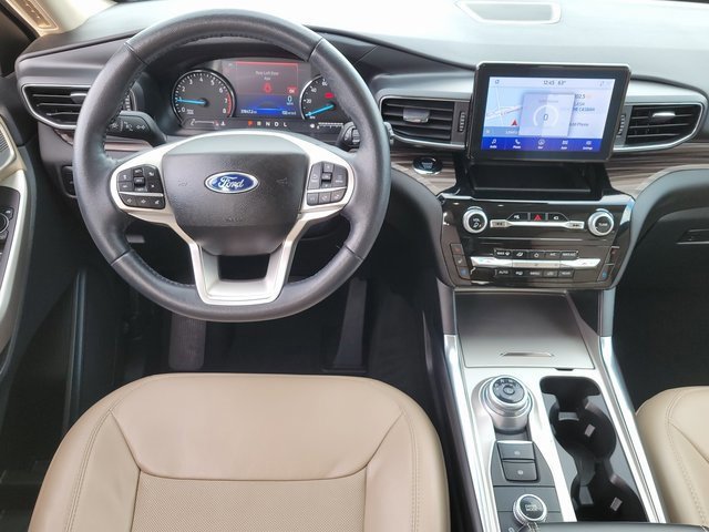 Certified 2023 Ford Explorer Limited image 11