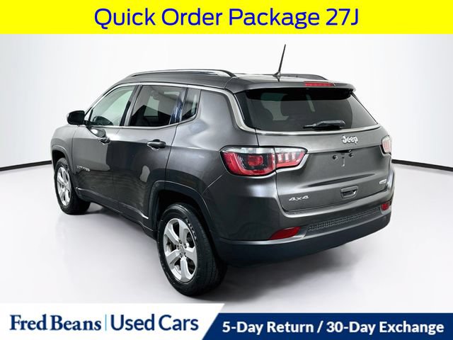 Used 2018 Jeep Compass Latitude w/ Cold Weather Group AWD/4WD image 7
