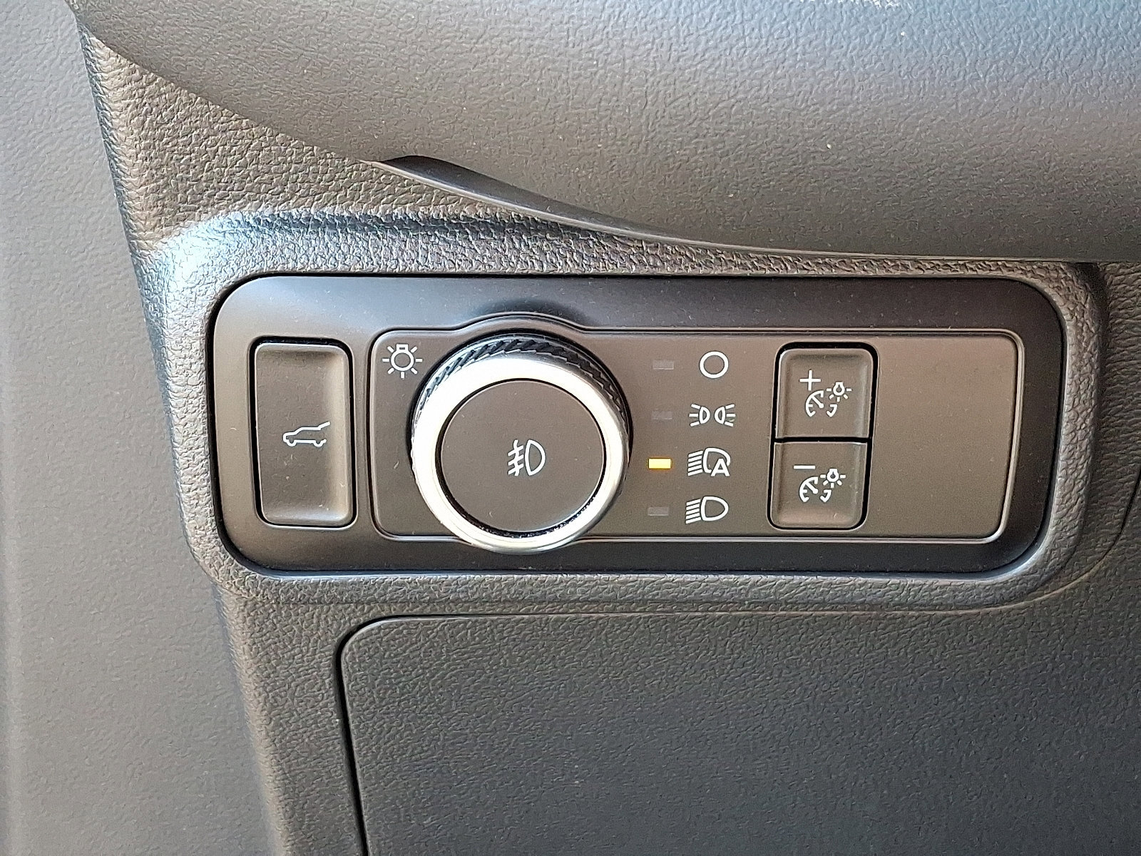 Certified 2025 Ford Explorer ST w/ Sun And Sound Package image 27