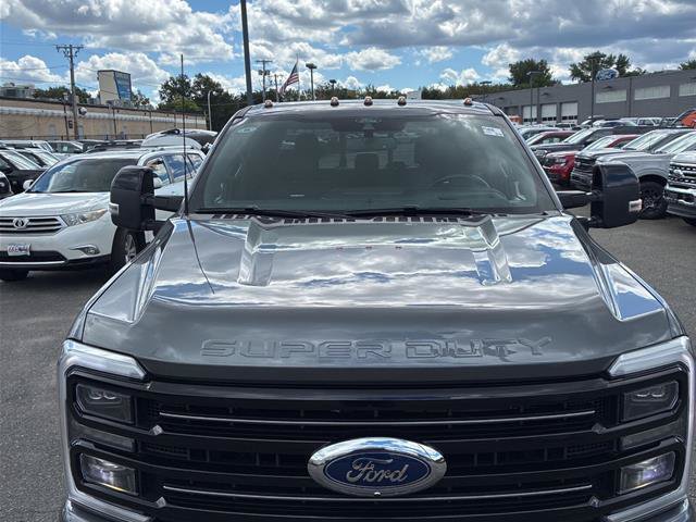 Certified 2025 Ford F350 Platinum w/ FX4 Off-Road Package AWD/4WD image 20