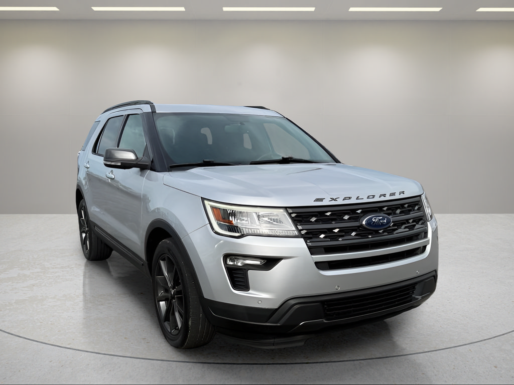 Certified 2019 Ford Explorer XLT w/ Equipment Group 202A