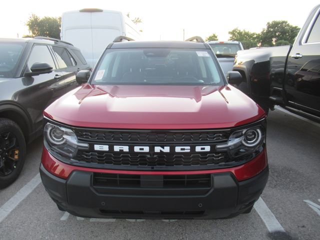 Certified 2025 Ford Bronco Sport Outer Banks w/ Outer Banks Tech Package+ AWD/4WD image 2