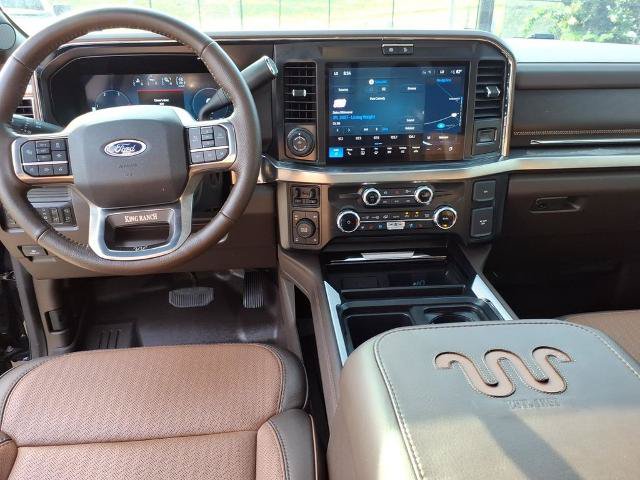 Certified 2025 Ford F250 King Ranch AWD/4WD image 13