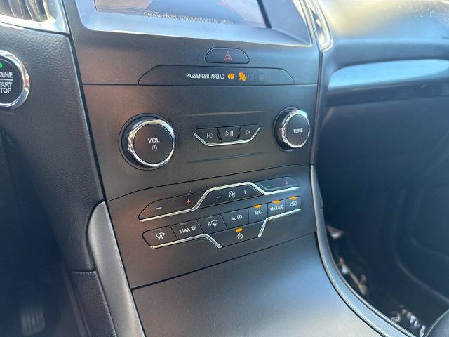 Certified 2020 Ford Edge SE FWD image 19