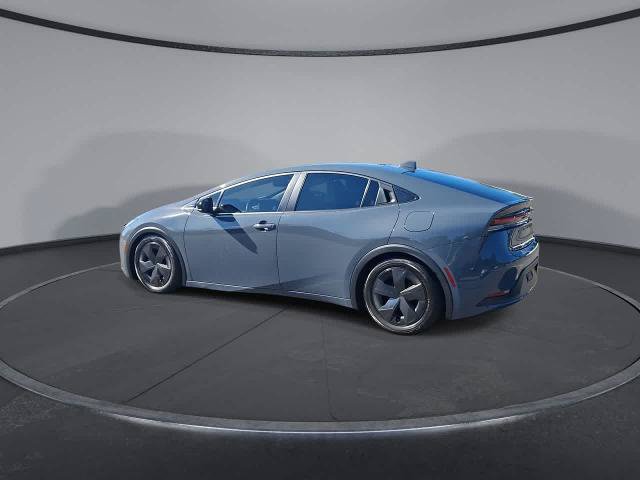 Used 2023 Toyota Prius LE FWD image 6