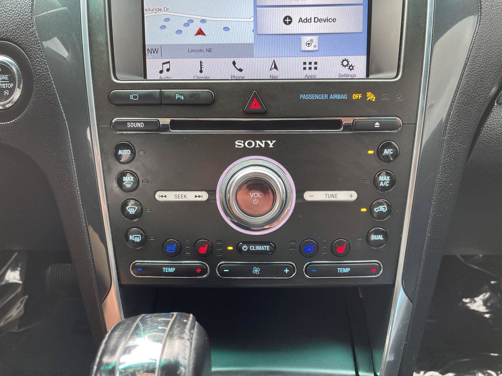 Certified 2018 Ford Explorer Limited FWD image 29