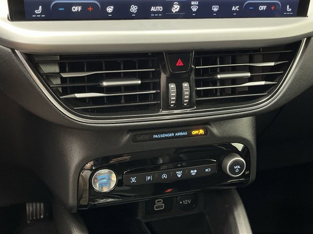 Certified 2024 Ford Escape Platinum AWD/4WD image 22