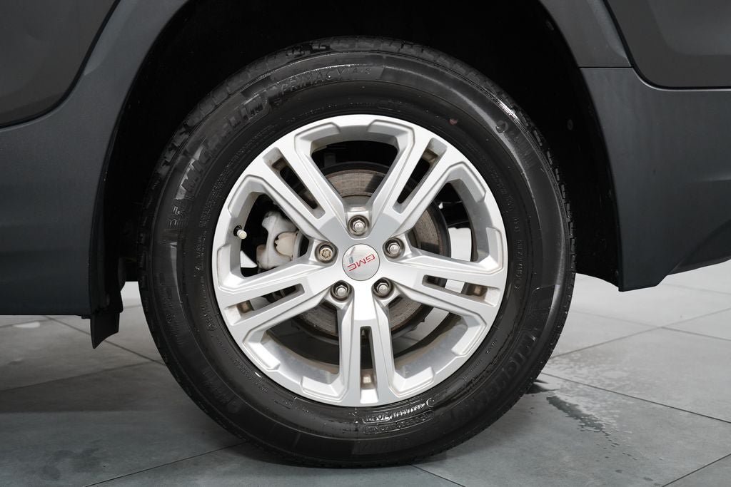 Used 2020 GMC Terrain SLE FWD image 35