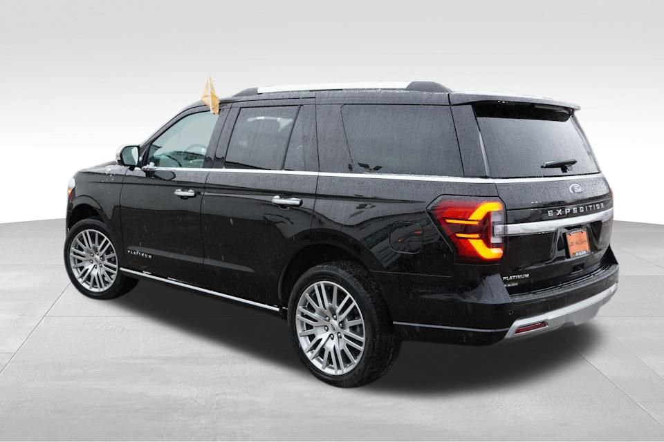 Certified 2024 Ford Expedition Platinum image 5