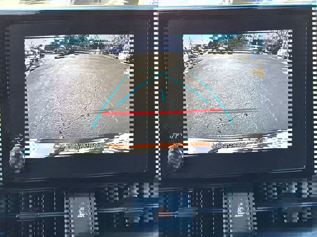 Used 2023 Toyota RAV4 XLE image 28