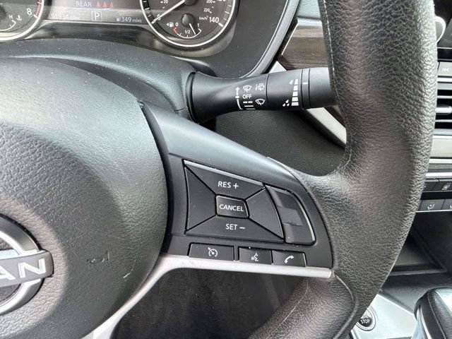 Used 2025 Nissan Altima 2.5 SV FWD image 26