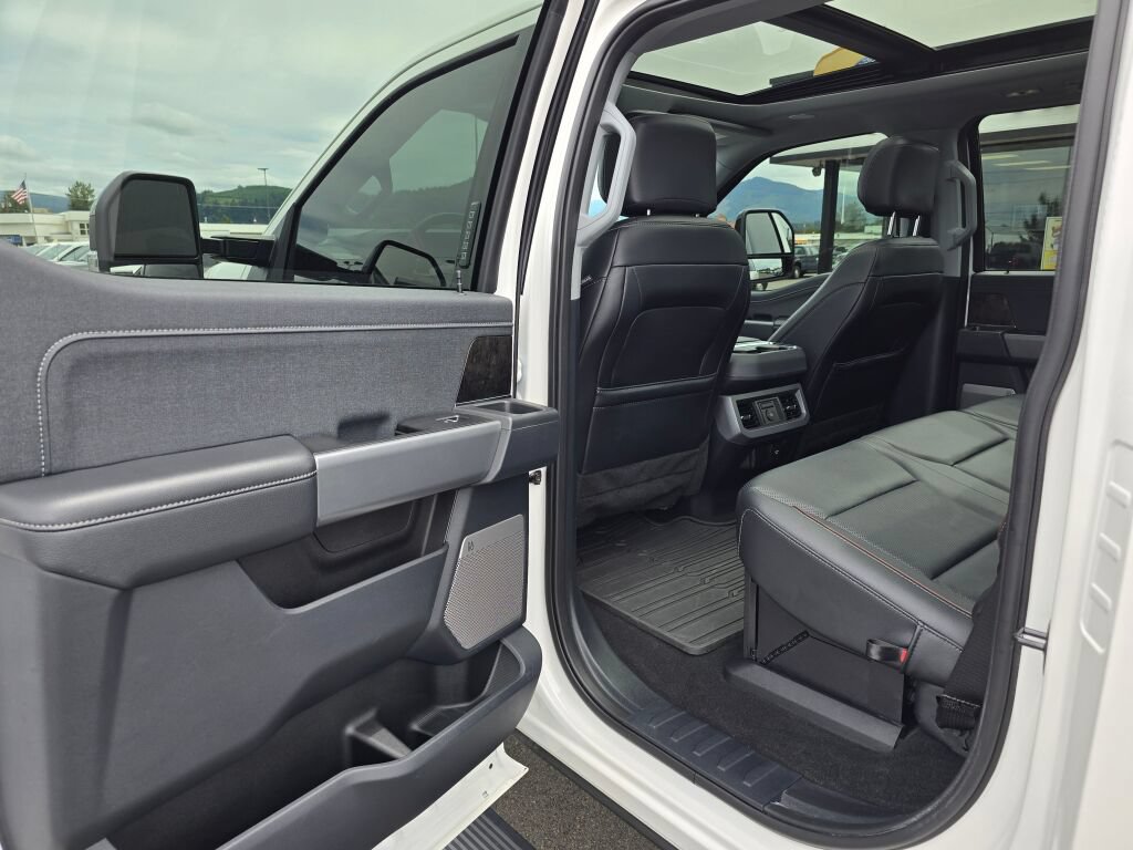 Certified 2024 Ford F350 Lariat w/ Lariat Ultimate Package AWD/4WD image 16