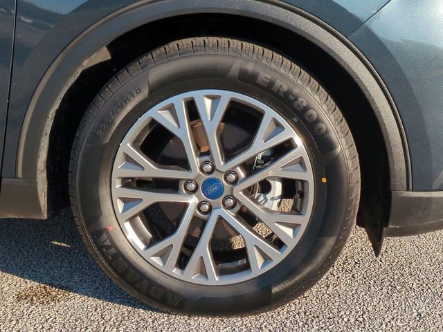 Certified 2022 Ford Escape SEL image 11