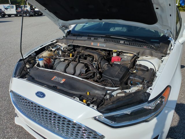 Certified 2019 Ford Fusion Titanium FWD image 37