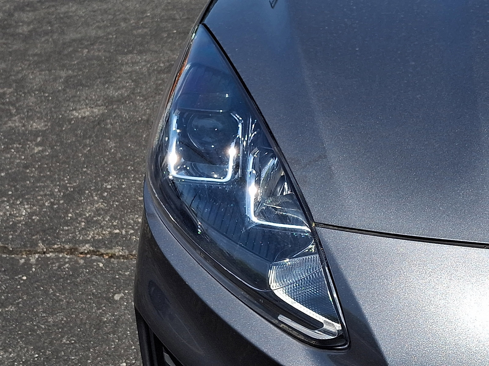 Certified 2022 Ford Escape SE w/ SE Sport Appearance Package AWD/4WD image 10