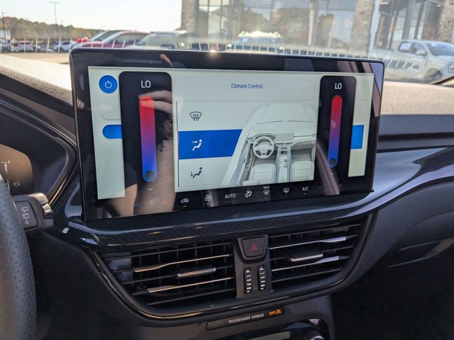 Certified 2024 Ford Escape ST-Line w/ Tech Pack #1 image 24