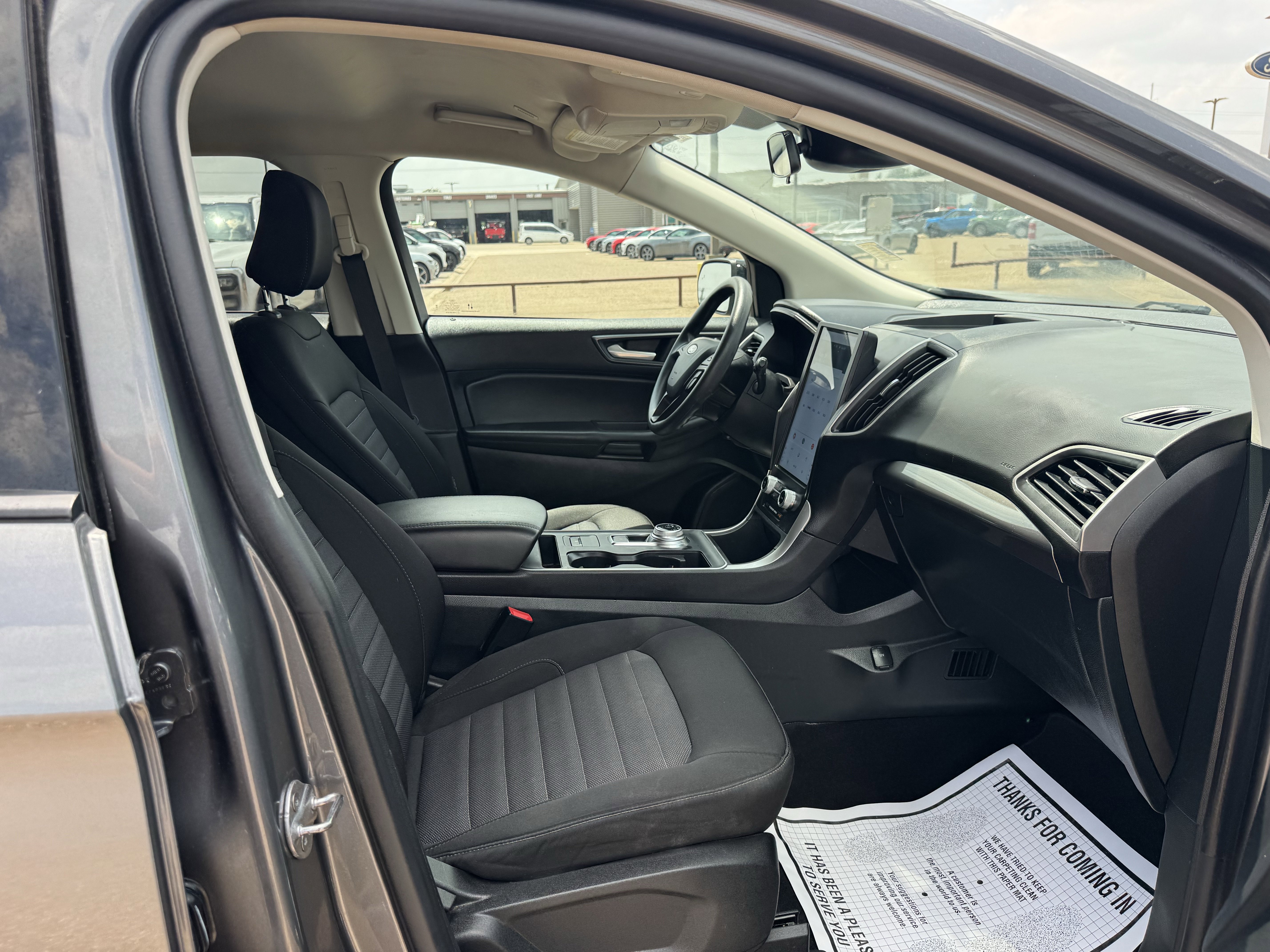 Certified 2024 Ford Edge SE w/ Black Appearance Package AWD/4WD image 31