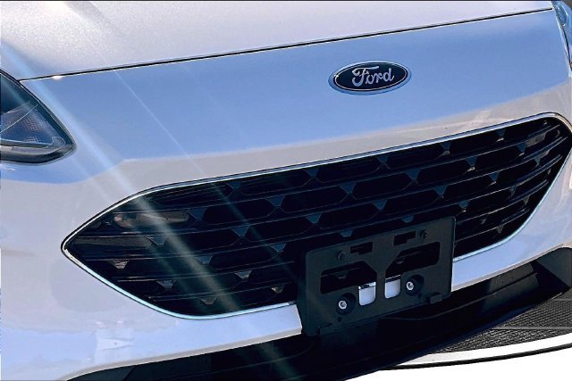 Certified 2022 Ford Escape SEL w/ SEL Stealth AWD Package image 33
