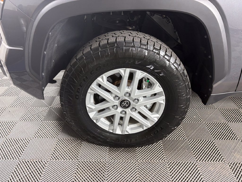 Used 2024 Toyota Tundra SR5 AWD/4WD image 10