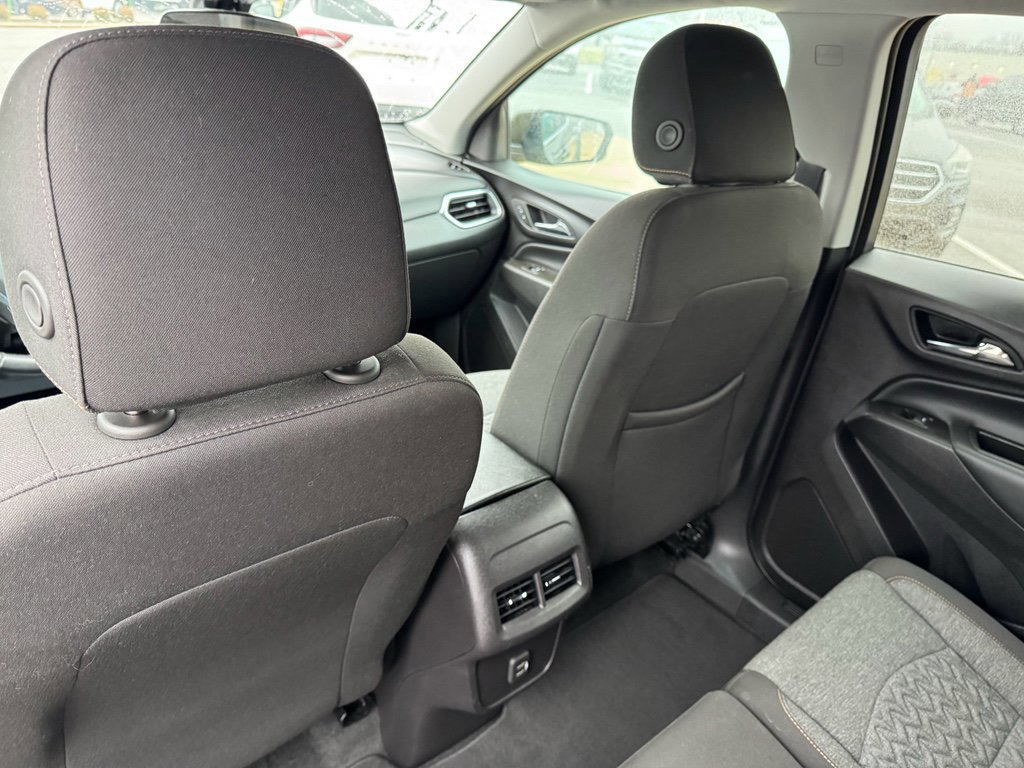 Used 2024 Chevrolet Equinox LT image 23