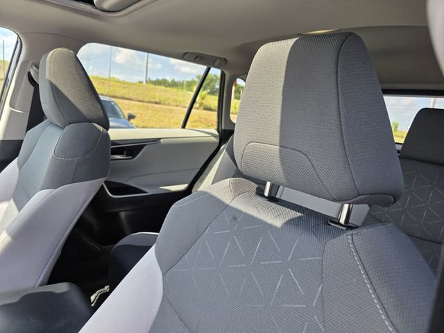 Used 2024 Toyota RAV4 XLE w/ Convenience Package FWD image 12