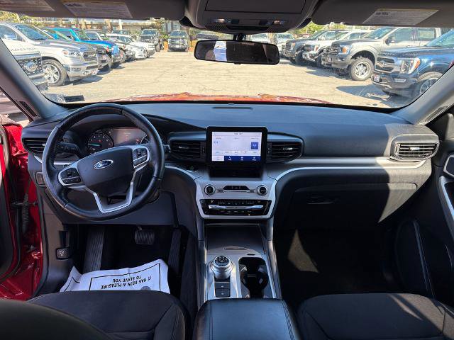 Certified 2020 Ford Explorer XLT w/ Comfort Package image 15