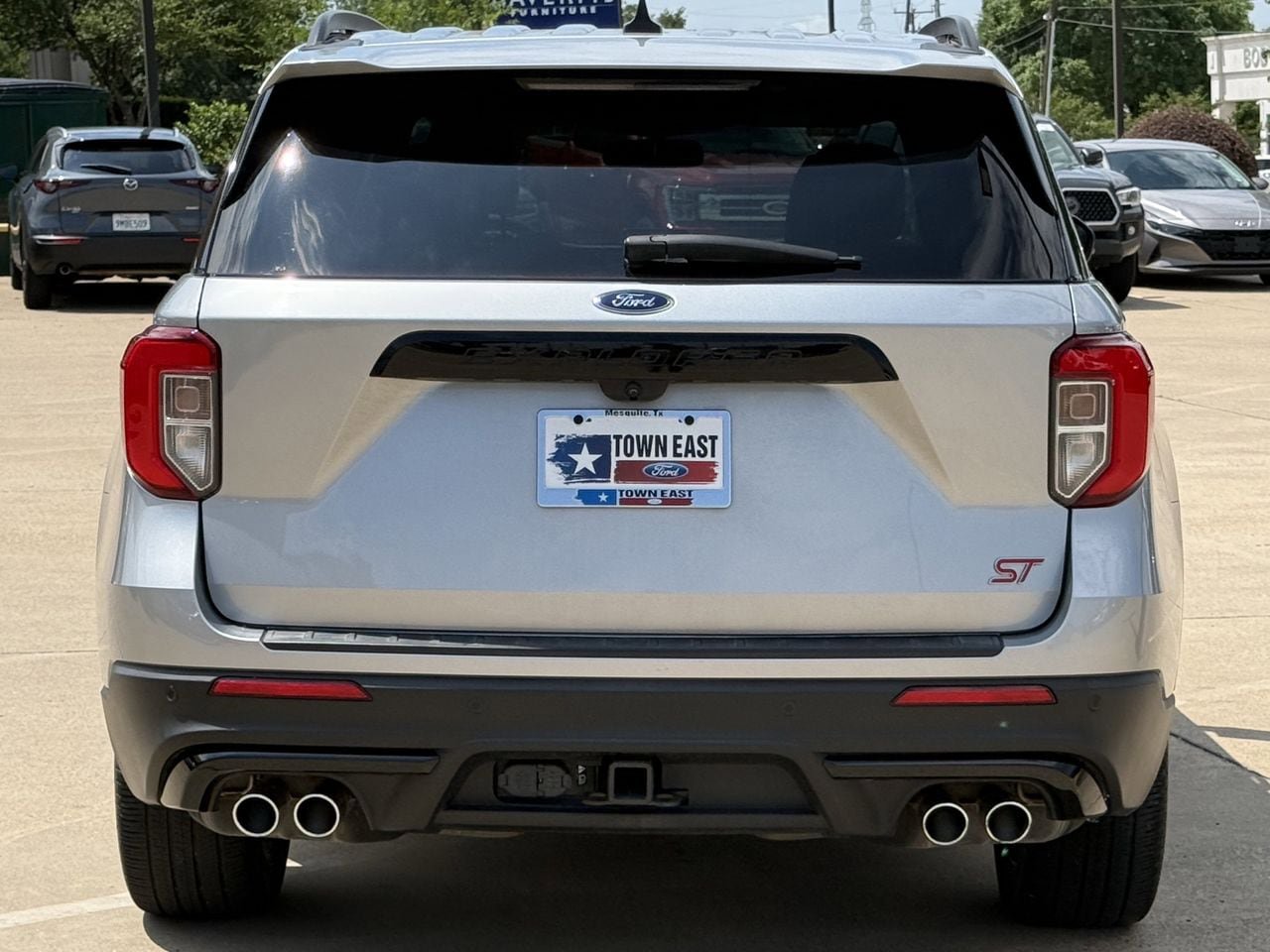 Certified 2022 Ford Explorer ST w/ Equipment Group 401A AWD/4WD image 6