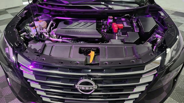 Used 2024 Nissan Rogue SV image 24