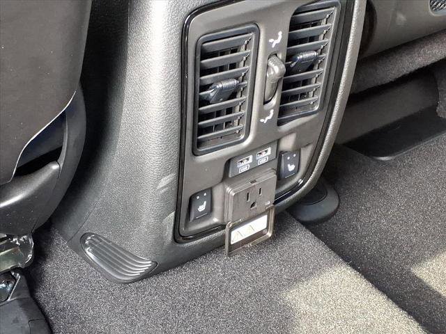 Used 2025 Dodge Durango GT image 21